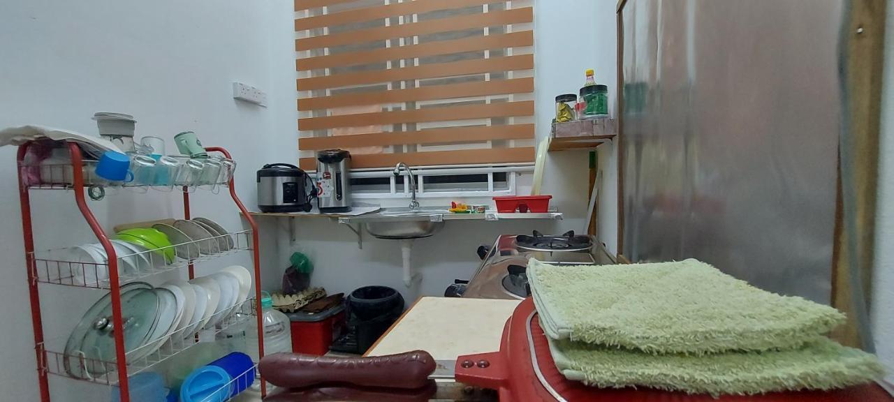 Myrol Homestay Kulim Exterior photo