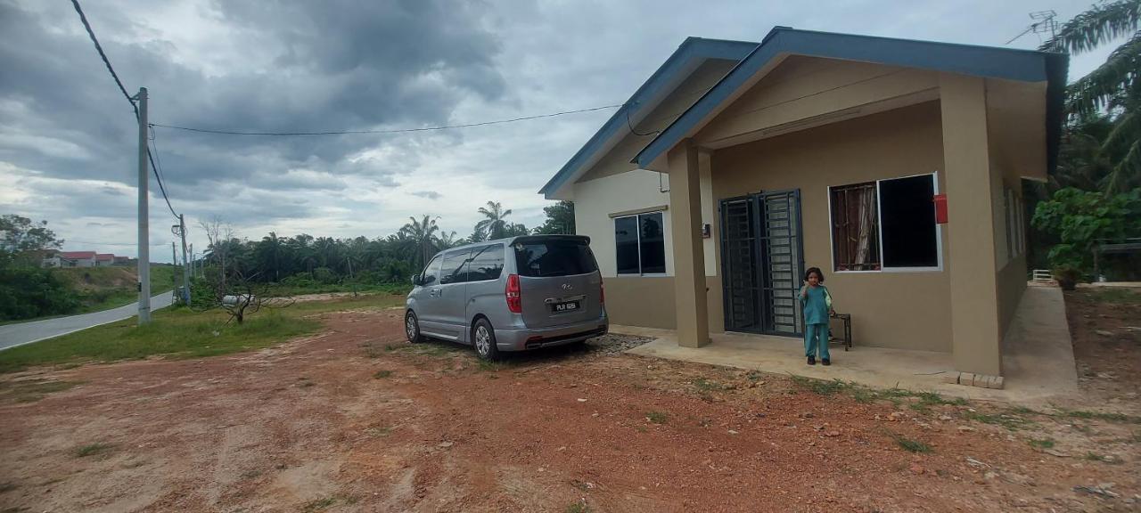 Myrol Homestay Kulim Exterior photo